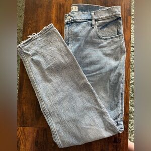 Abercrombie & Fitch 90s straight ultra high rise jeans, Light wash size 33/16